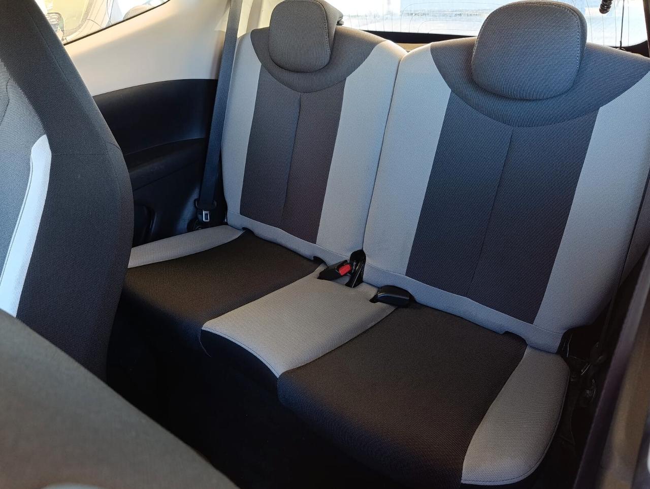 Toyota Aygo 1.0 VVT-i x-cool 2015 Gar Rate