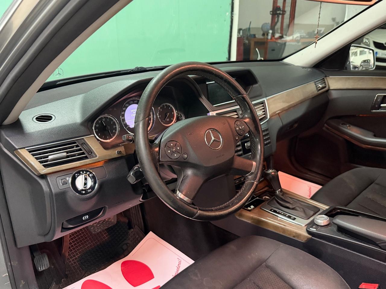 Mercedes-benz E 250 CDI BlueEFFICIENCY Elegance