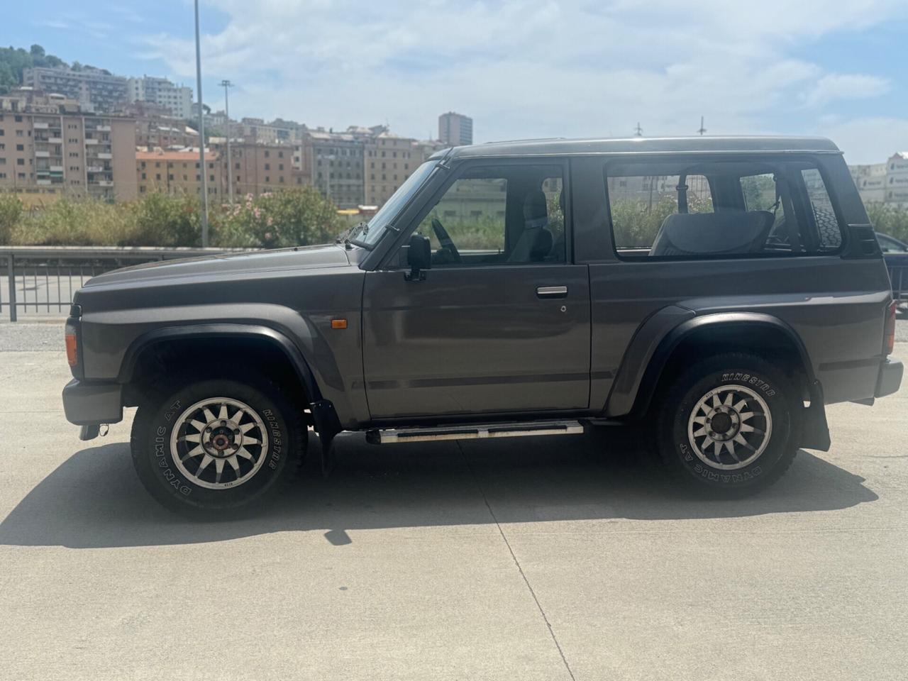 Nissan Patrol GR 2.8 TD intercoller 5posti
