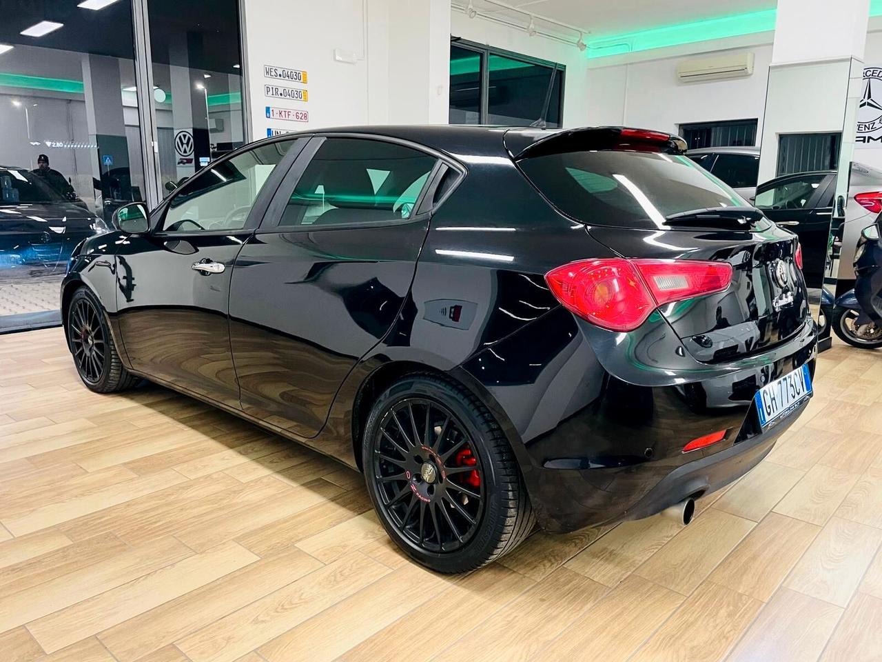 Alfa Romeo Giulietta 1.6 JTDm-2 105 CV Exclusive