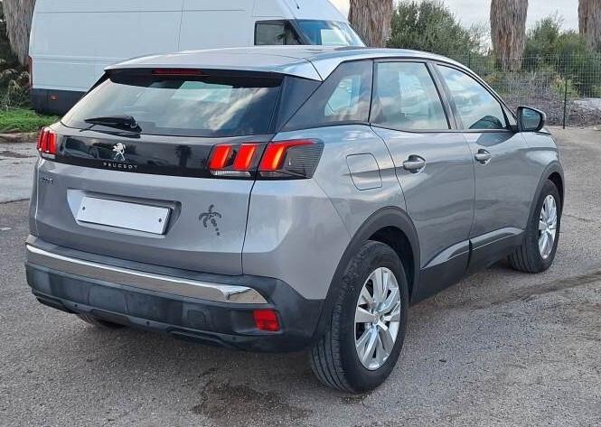 Peugeot 3008 BlueHDi 130 S&S Business