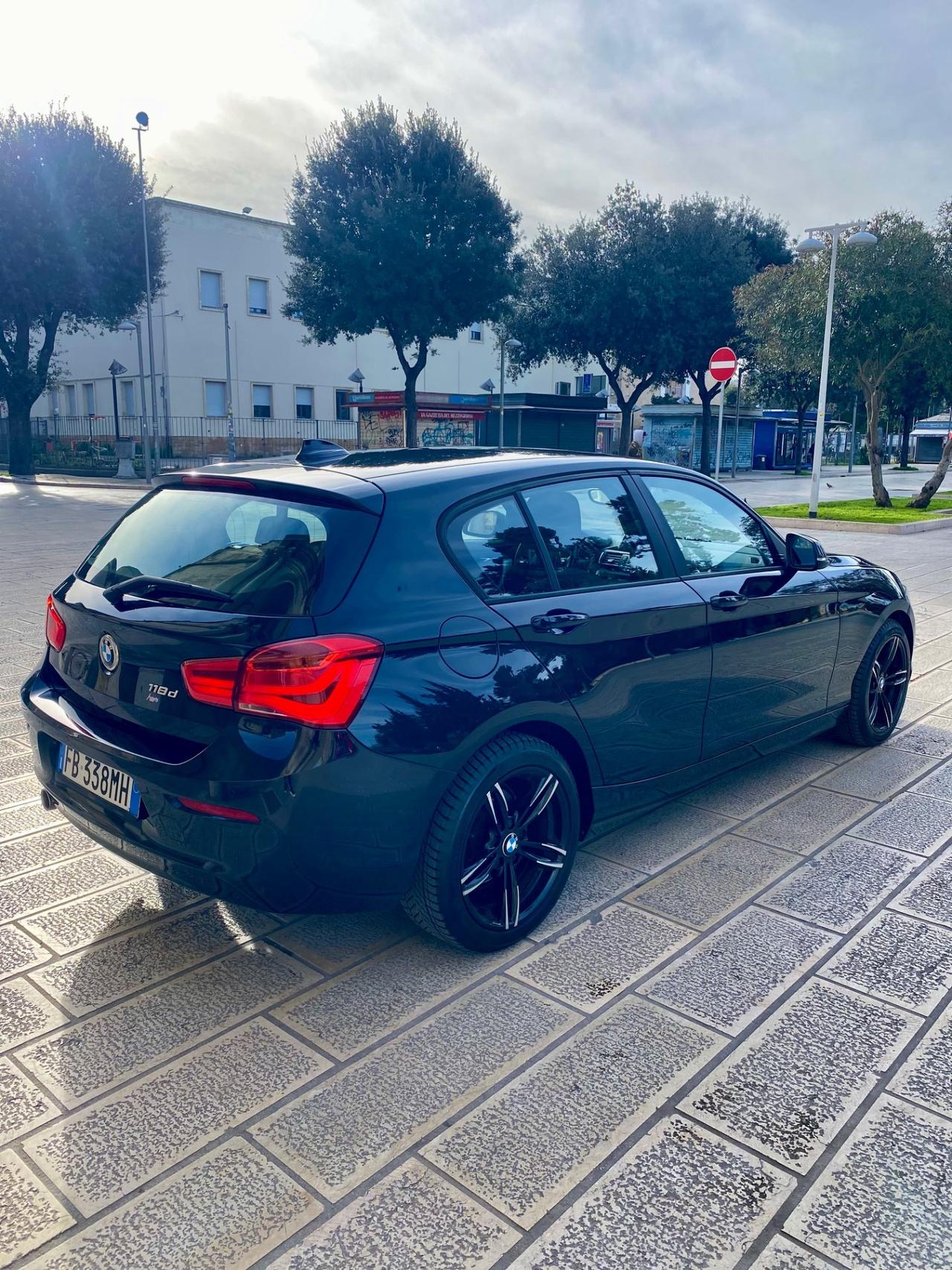 Bmw 118 118d 5p. Sport
