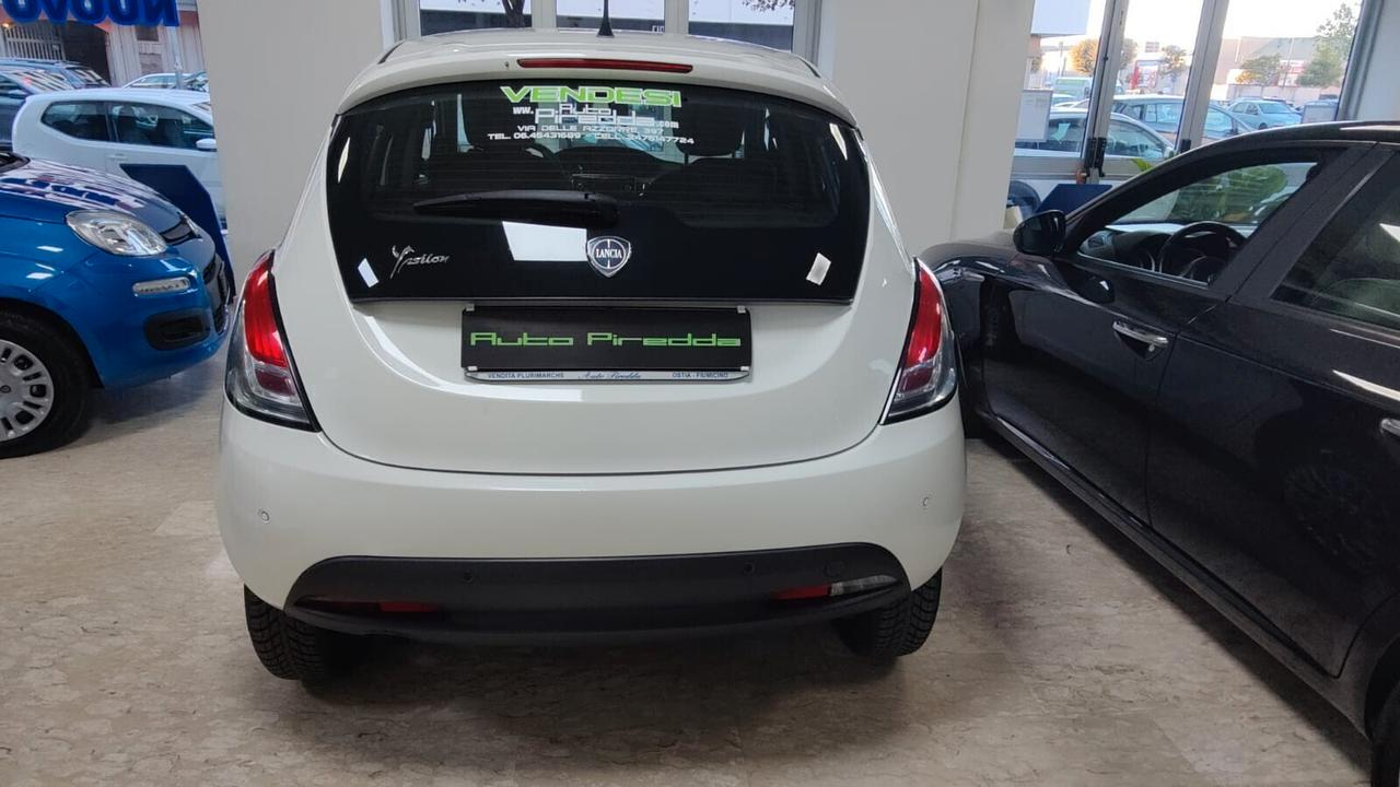 Lancia Ypsilon 0.9 TwinAir 85 CV 5 Porte Metano Ecochic Gold