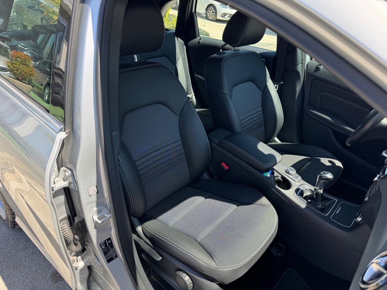 Mercedes-benz B 200 d Sport