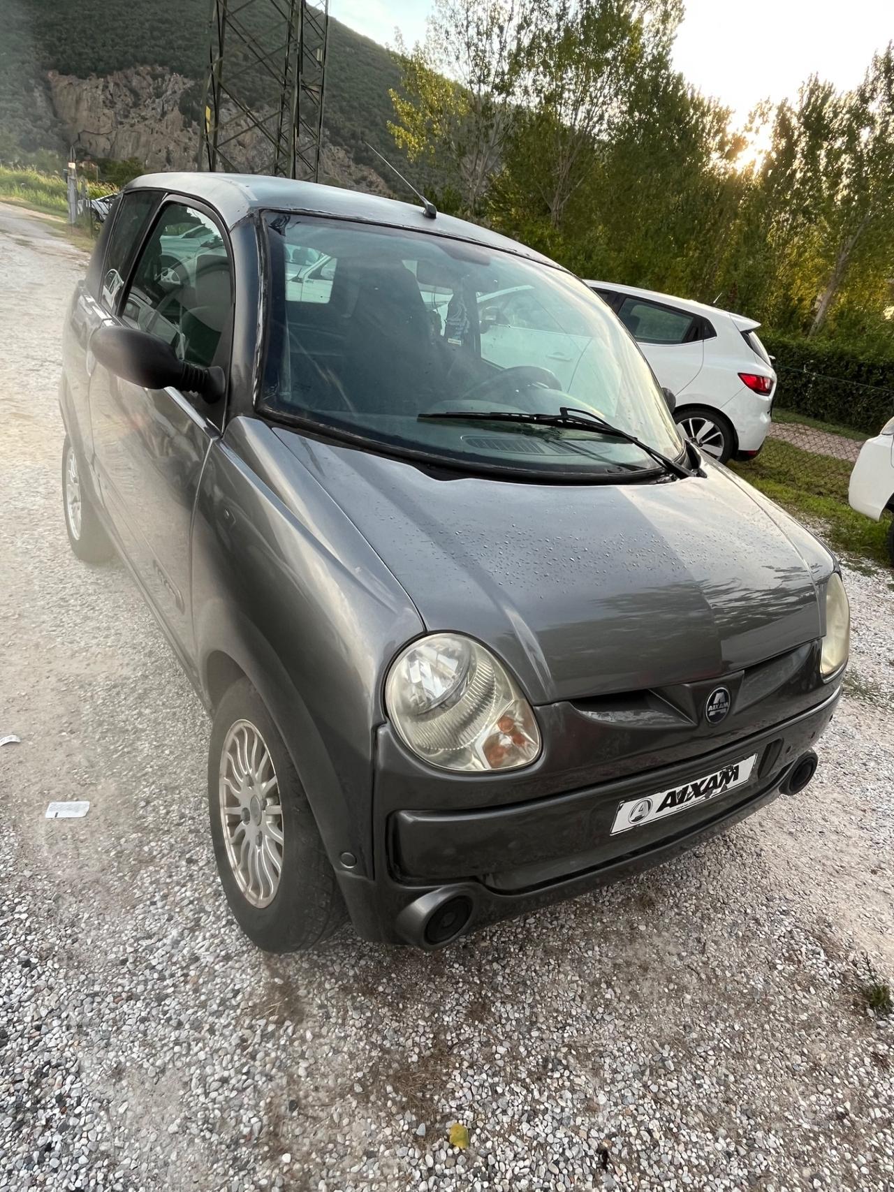 Aixam minicar microcar possibilità di trasporto