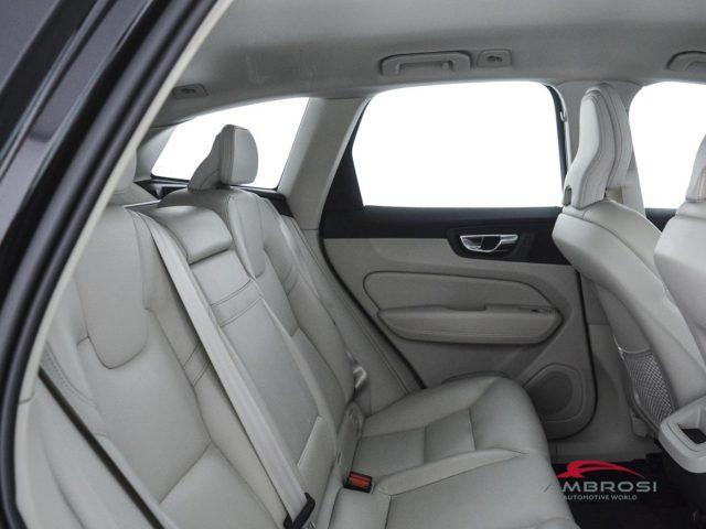 VOLVO XC60 T5 AWD Geartronic Inscription