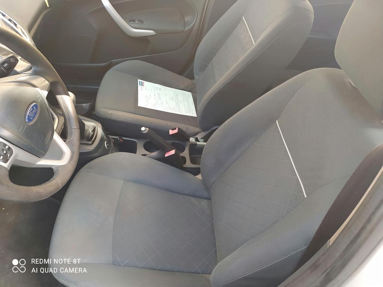 Ford Fiesta Ikon 1.4 5 porte Bz.- GPL