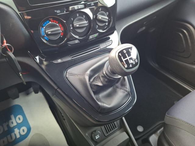 LANCIA Ypsilon 1.0 FireFly 5 porte Hybrid Oro