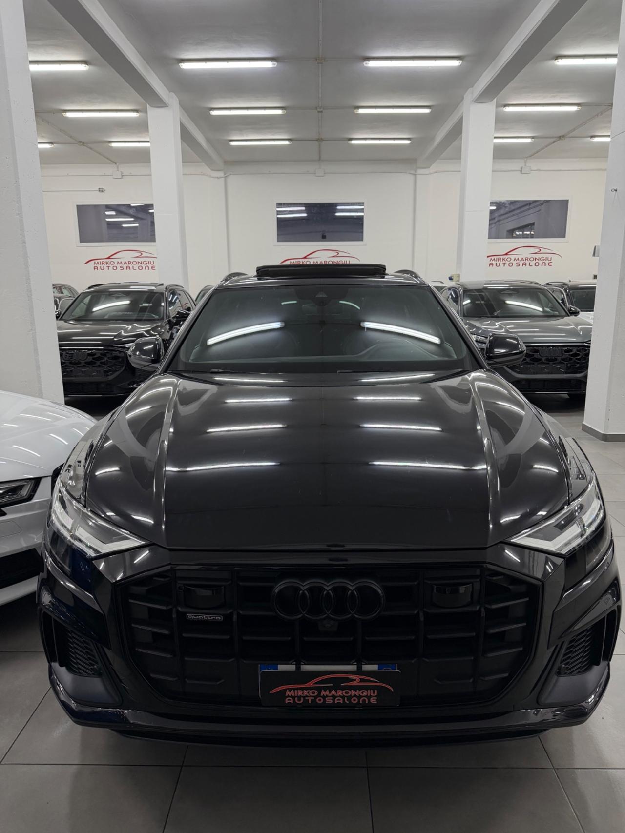 Audi Q8 50 TDI 286 CV quattro S-line FINANZIABILE