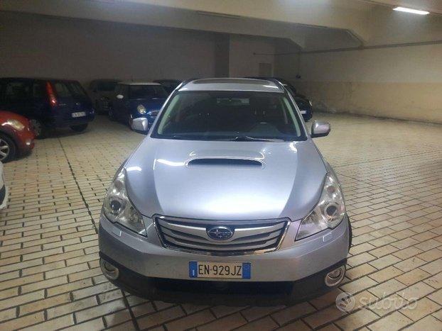 SUBARU - Outback - 2.0D Exclusive