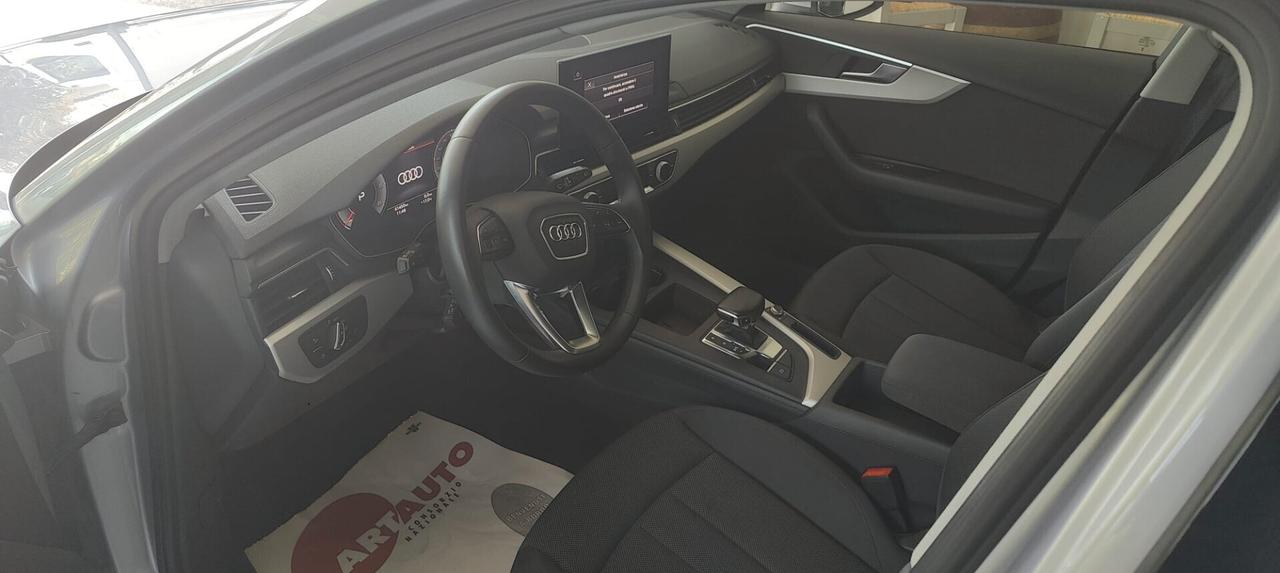 Audi A4 Avant 35 TDI/163 CV S tronic Business Advanced