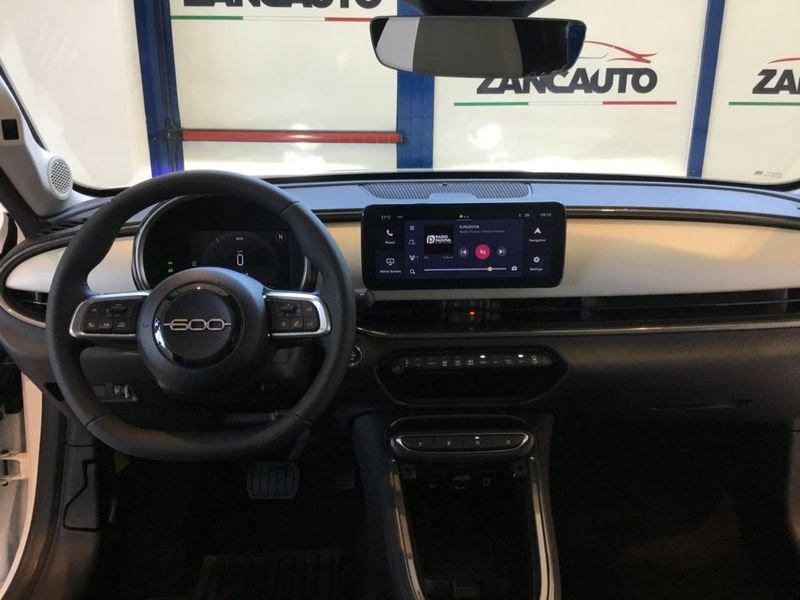 FIAT 600 1.2 Hybrid 110cv La Prima MY26