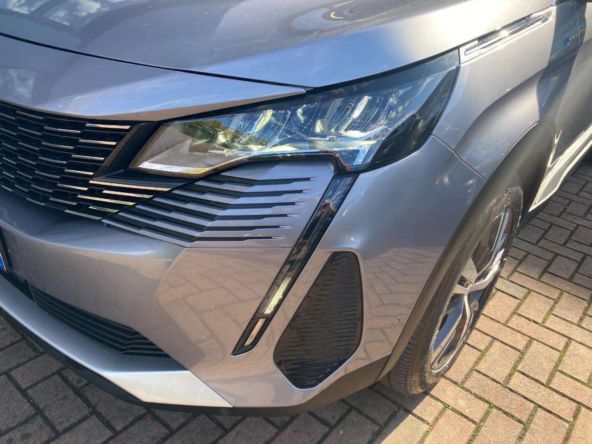 PEUGEOT 3008 1.6 hybrid4 phev Allure Pack 300cv e-eat