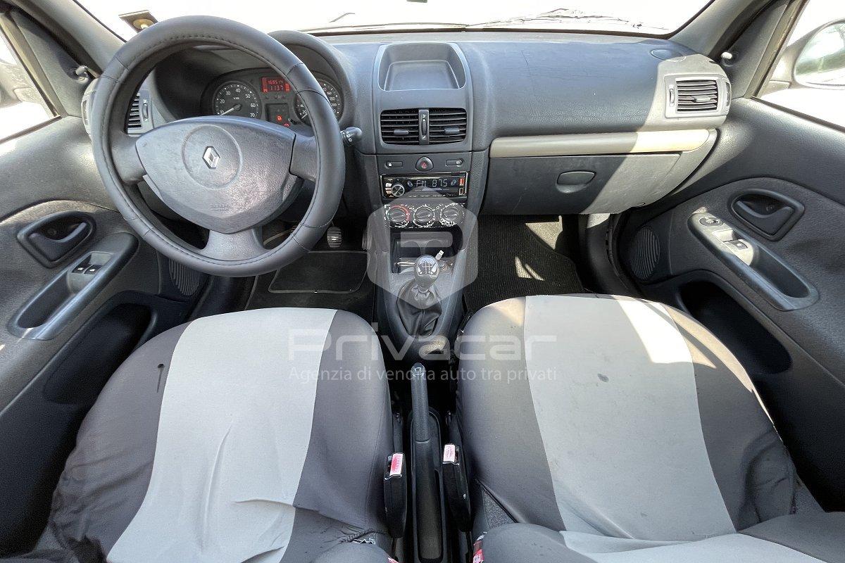 RENAULT Clio 1.2 cat 5 porte Confort Authentique