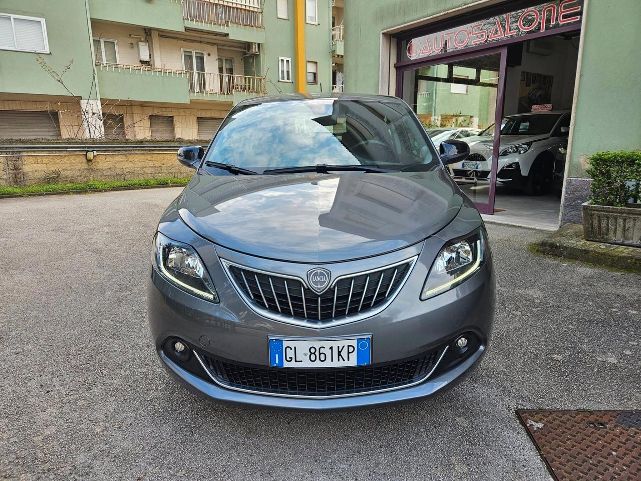 Lancia Ypsilon 1.0 FireFly 5 porte S&S Hybryd Gold