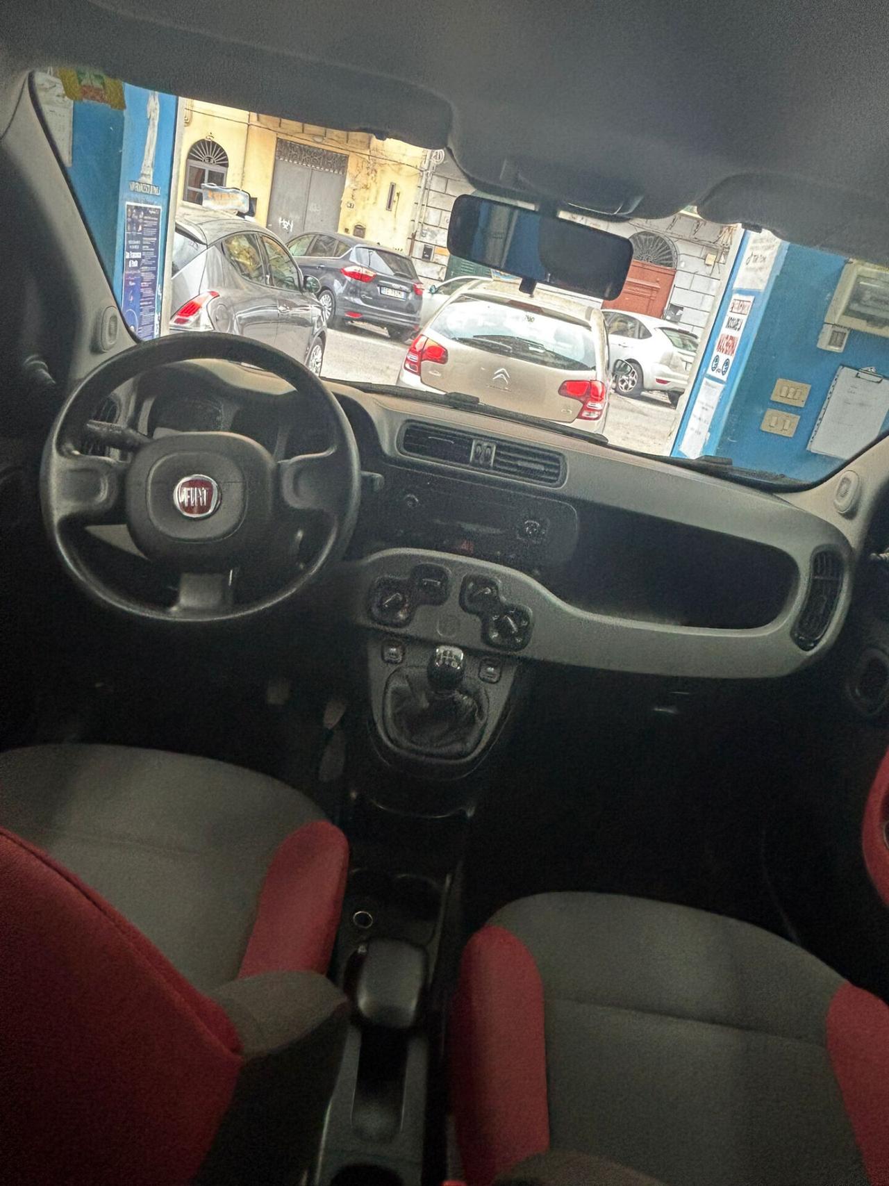 Fiat Panda 1.2 Lounge FINANZIABILE NEOPATENTATI