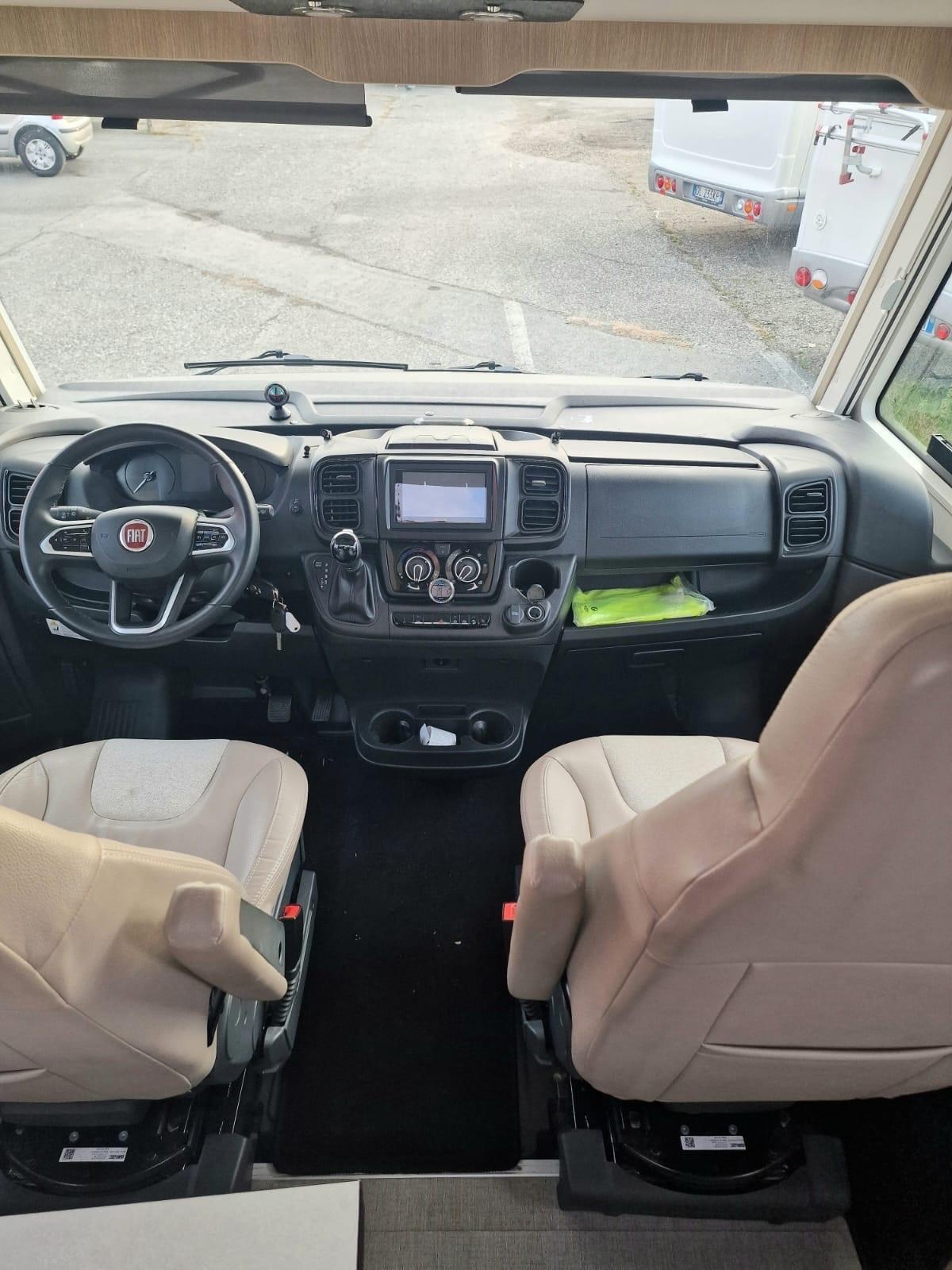 Rapido motorhome del 2023 in saldo 103