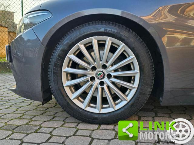 ALFA ROMEO Giulia 2.2 Turbodiesel 180 CV AT8 Business Sport