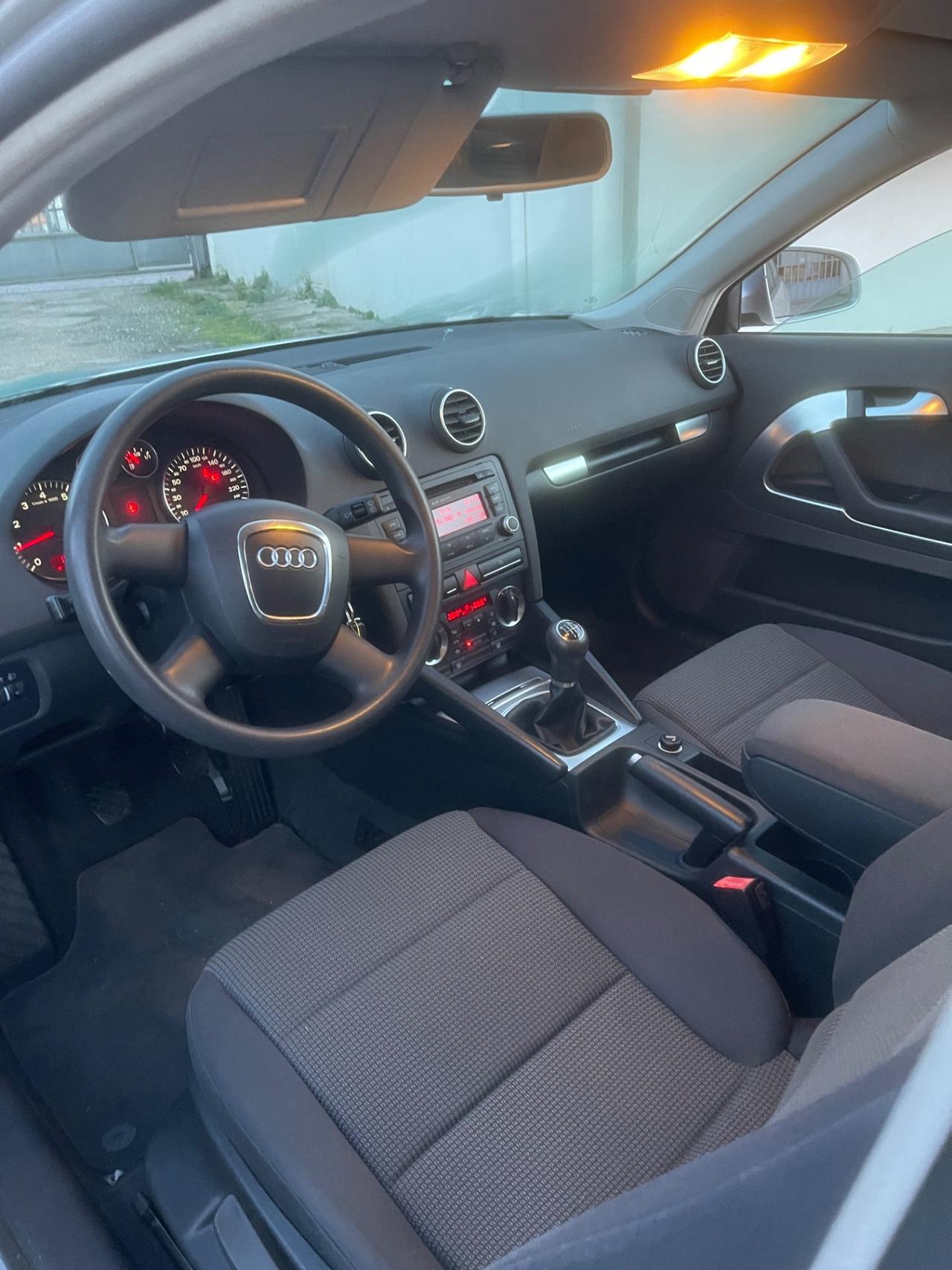 Audi A3 1.6 Ambition