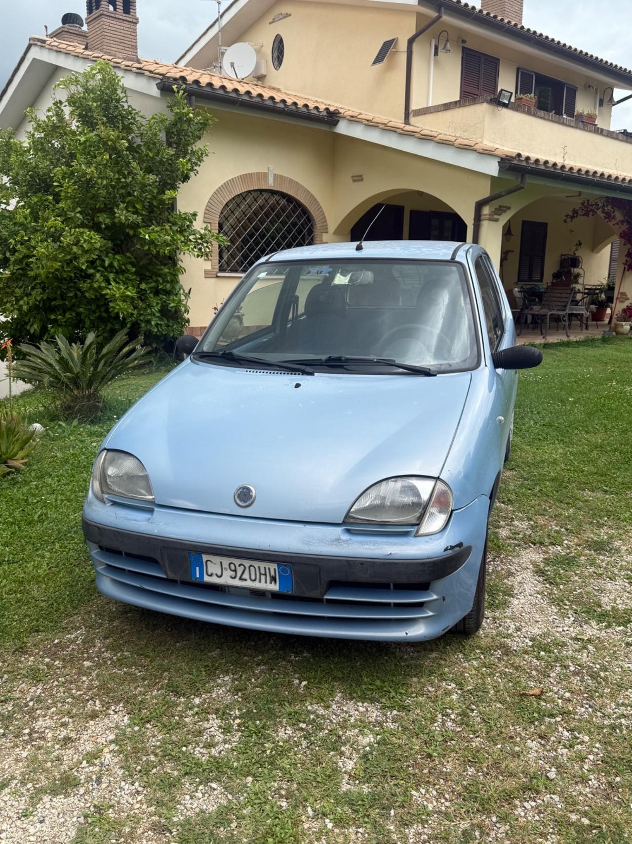 Fiat 600 1.1 Active