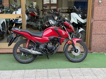 Honda CB 125 F KM 0 2025 tua a soli 23€ al mese