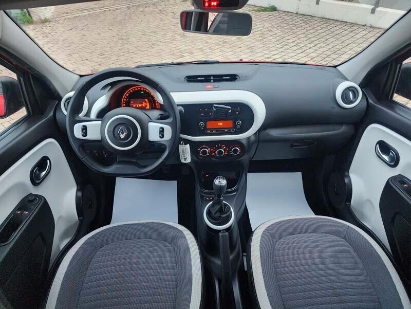 Renault Twingo 1.0 SCe Limited 73 CV 5 porte ok Neopatentati