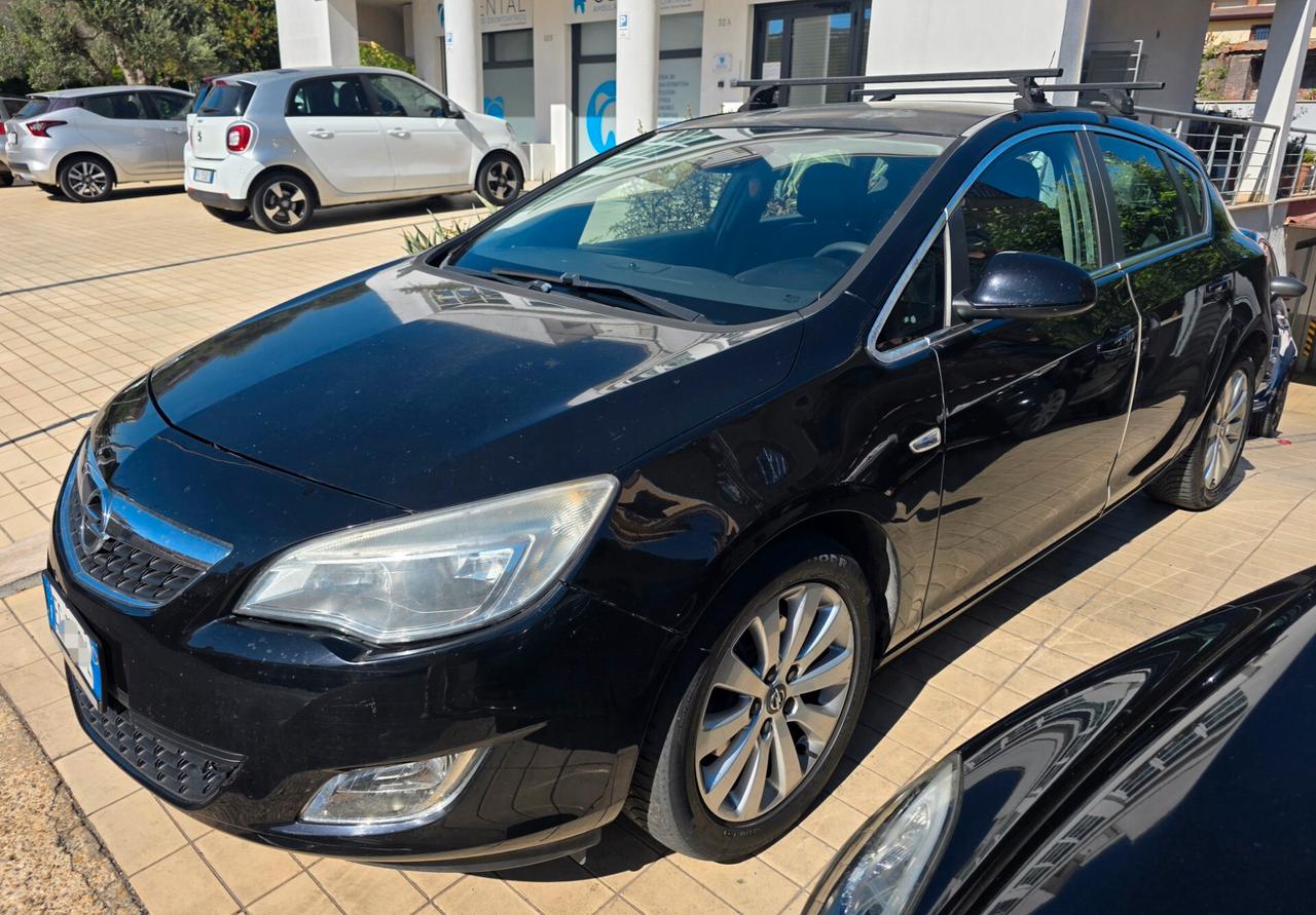 Opel Astra 1.7 CDTI 110CV 5 porte Cosmo