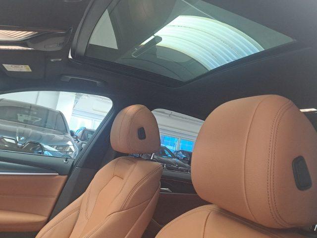 BMW 530 d 48V xDrive Msport Aut. + Tetto apr.
