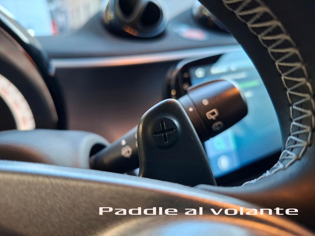 Smart ForTwo 0.9 turbo 90cv Pack Brabus Edition Schermo Pad