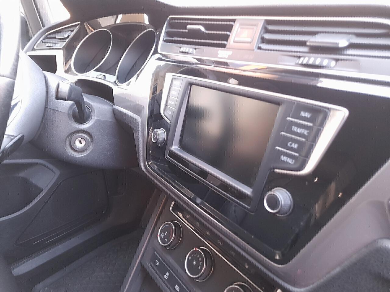 Volkswagen Touran 7 POSTI 2.0 115cv AUTOMATICO