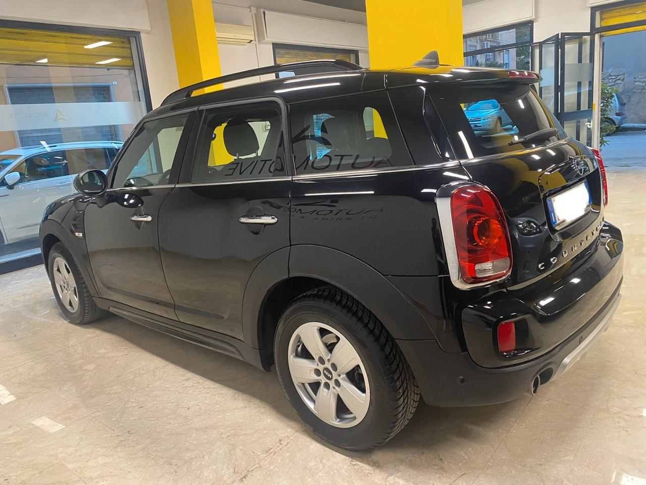 Mini Cooper D Countryman Mini 1.5 One D Business Countryman Automatica