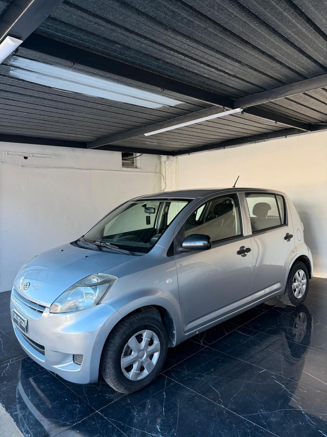 Daihatsu Sirion 1.0 Hiro Green Powered