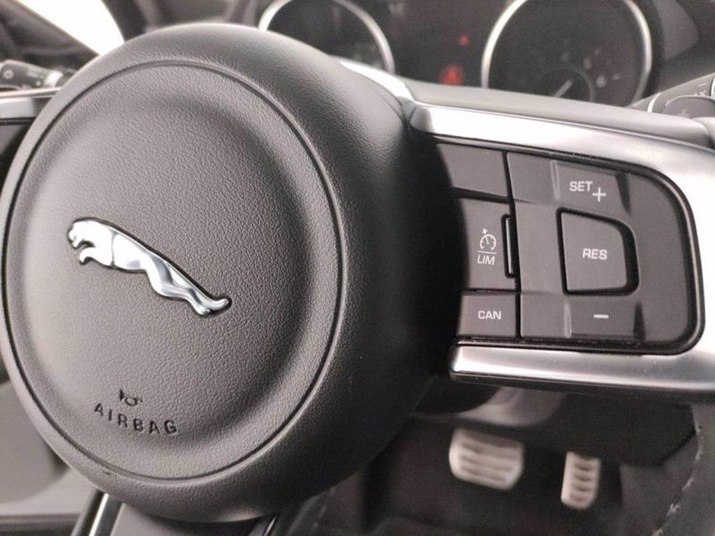 JAGUAR E-Pace (X540) JAGUAR 2.0 300 CV AWD au S del 2019