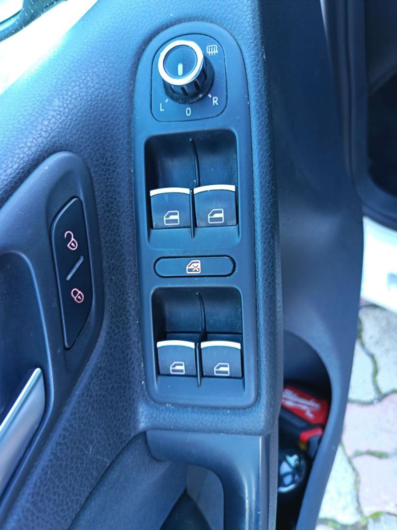 VOLKSWAGEN Golf 2.0 TDI 140CV DPF 4m. 5p. Highline