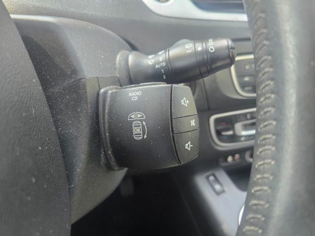 RENAULT Scenic X-Mod 1.5 dCi 110CV UniPropietario Navi 3D Cruise
