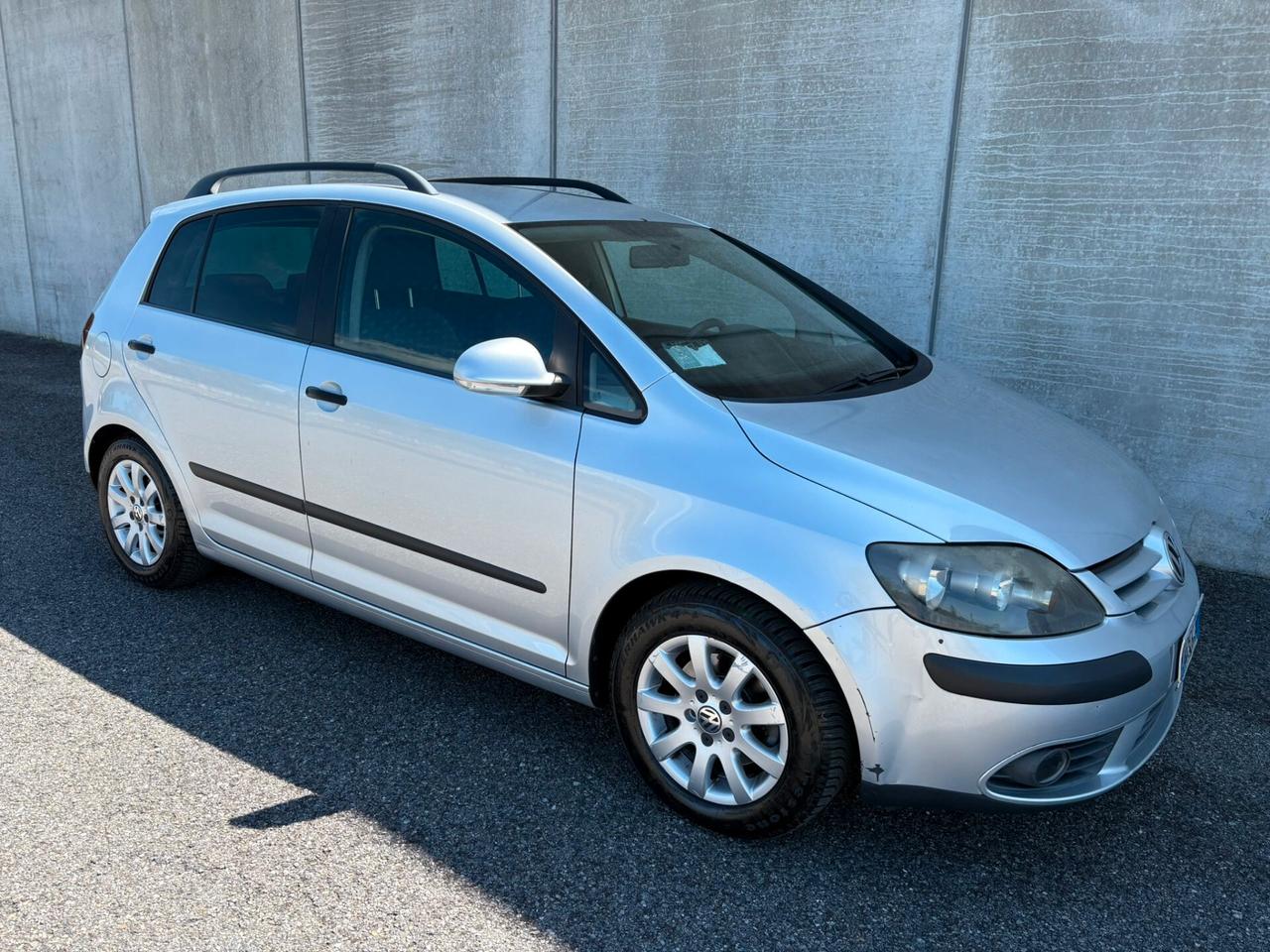 Volkswagen Golf Plus 1.6 GPL FULL BOOK SERVICE