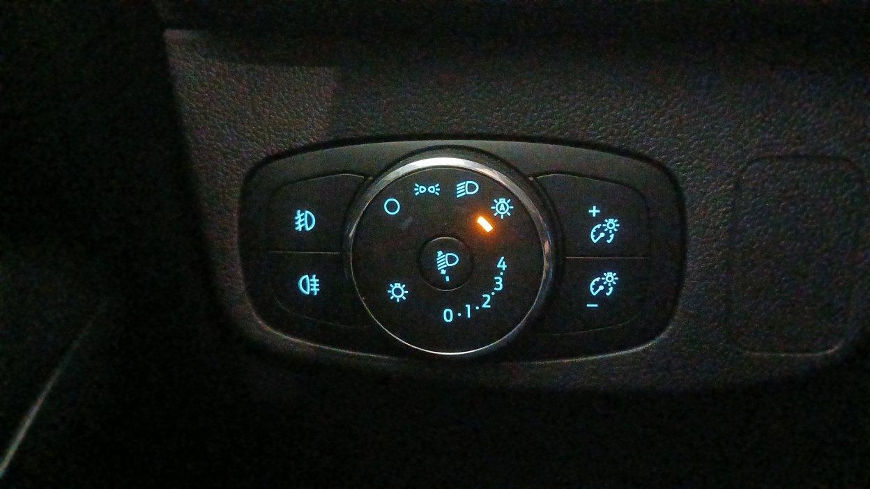 FORD Focus 4ª serie - Focus 1.5 EcoBlue 115 CV automatico 5p. ST-Line