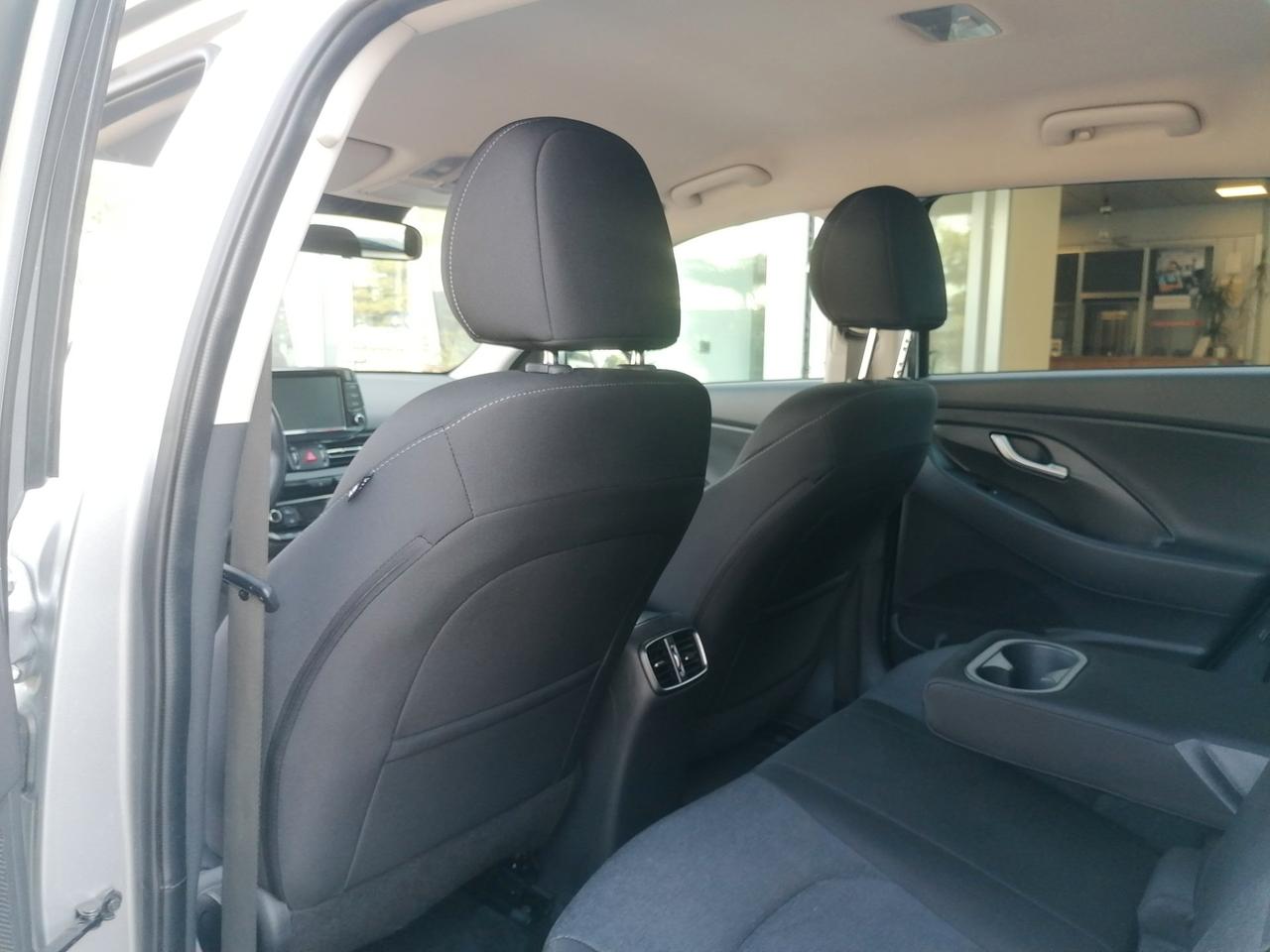 Hyundai i30 Wagon 1.0 t-gdi 48V CarPlay / AndroidAuto Fari LED
