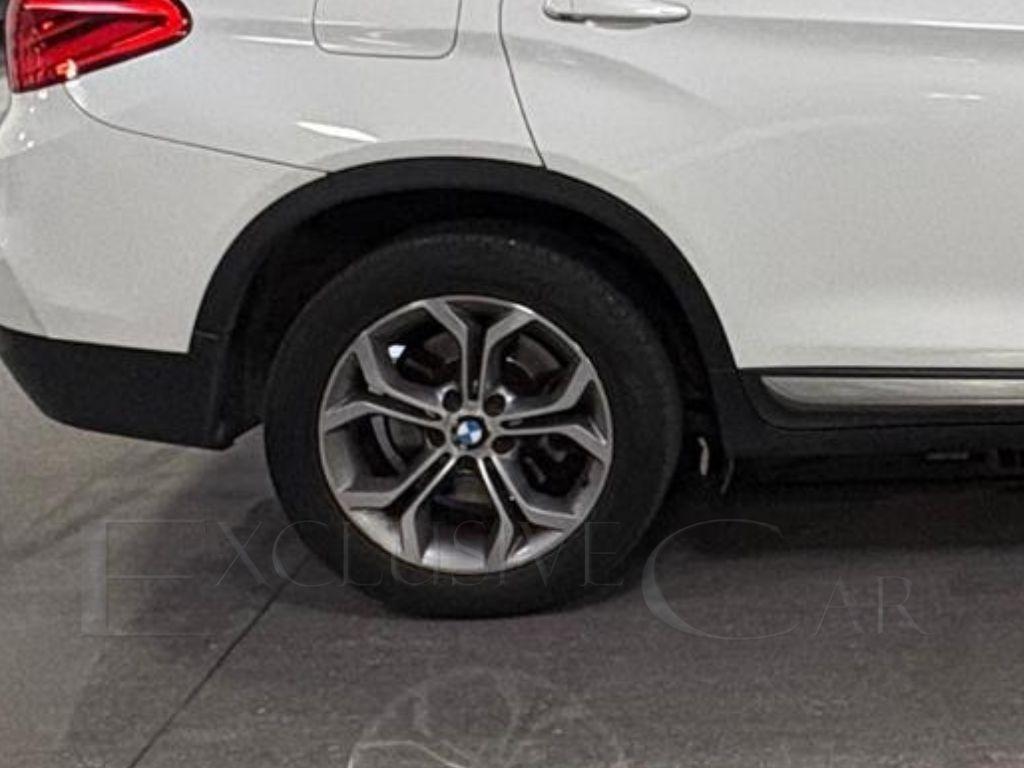 BMW - X4 - xDrive20d xLine