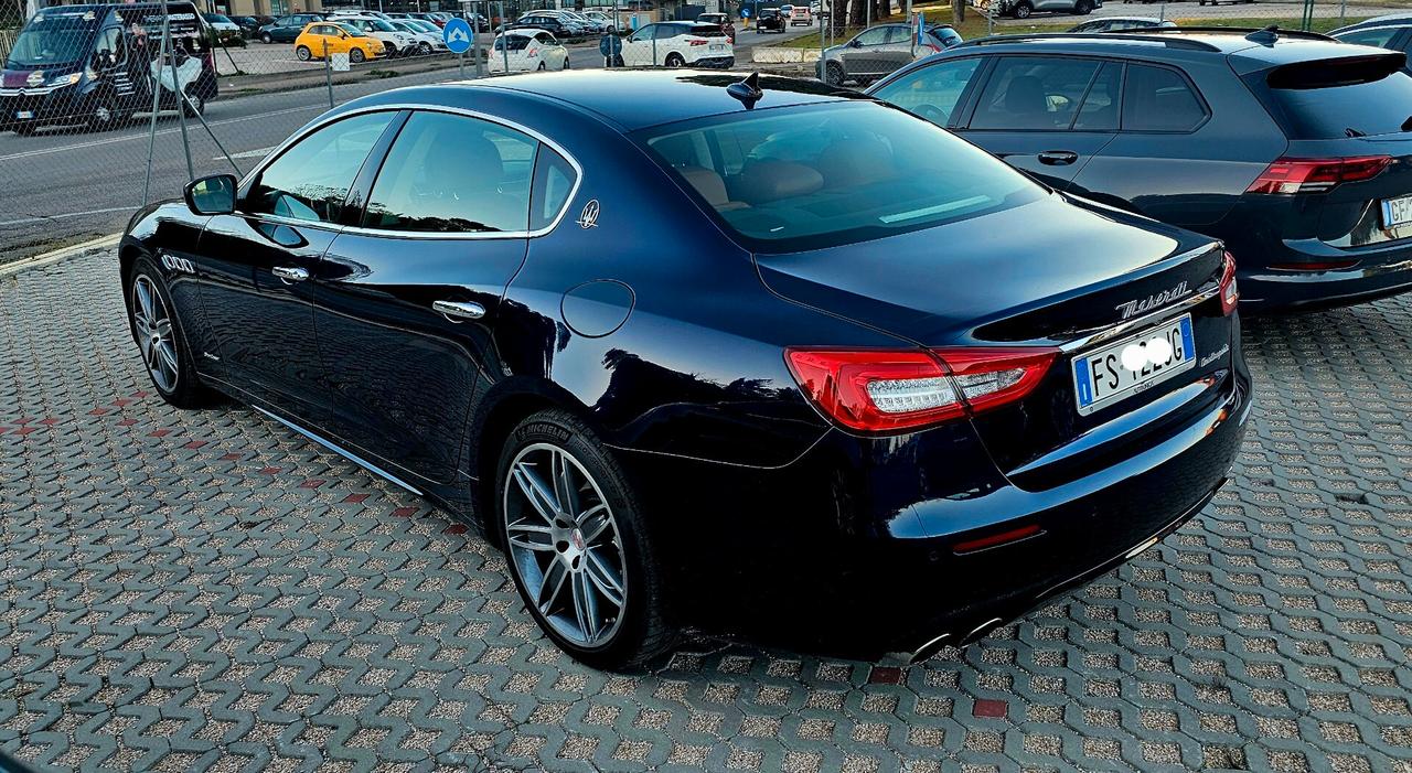 Maserati Quattroporte V6 Diesel 275 CV Granlusso