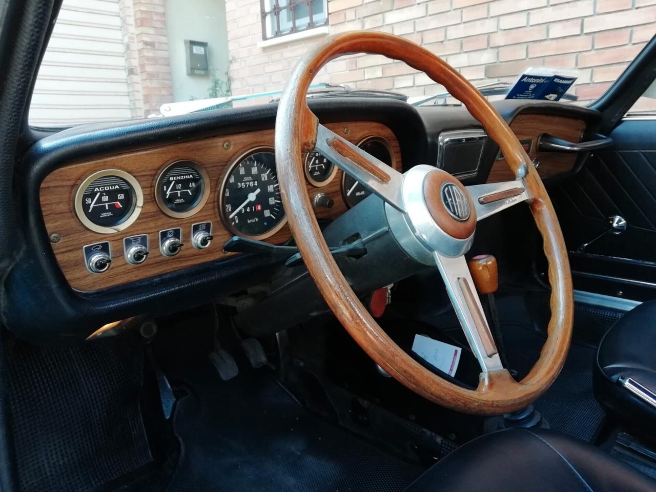 Fiat 850 SPORT SPIDER BERTONE