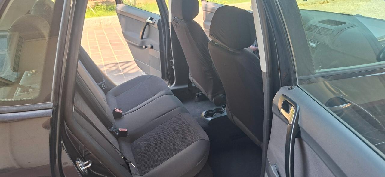 Volkswagen Polo 1.2/64CV 12V 5p. Trendline