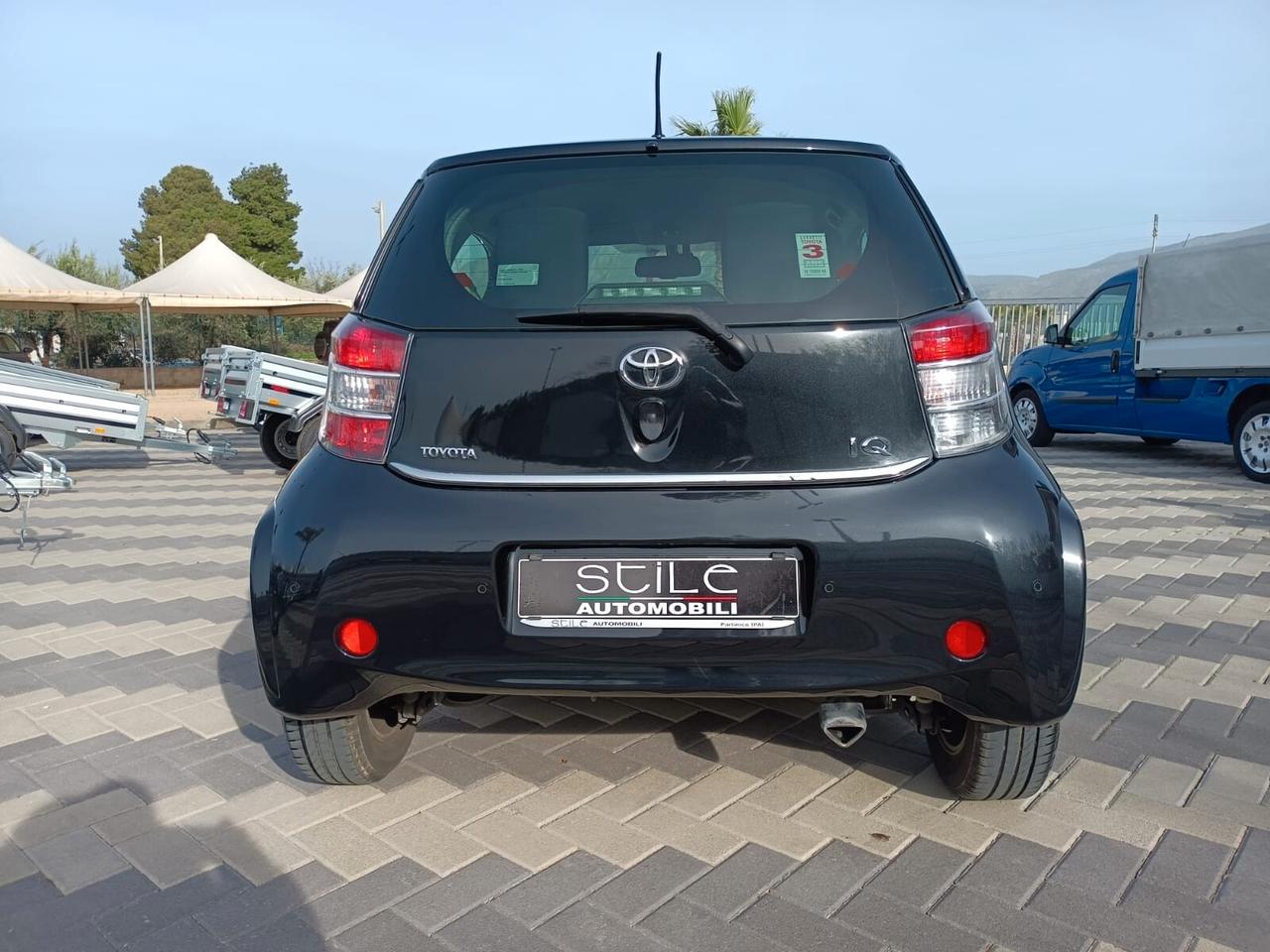Toyota iQ Turbodiesel 1.4 90 cv 6 marce 4 POSTI