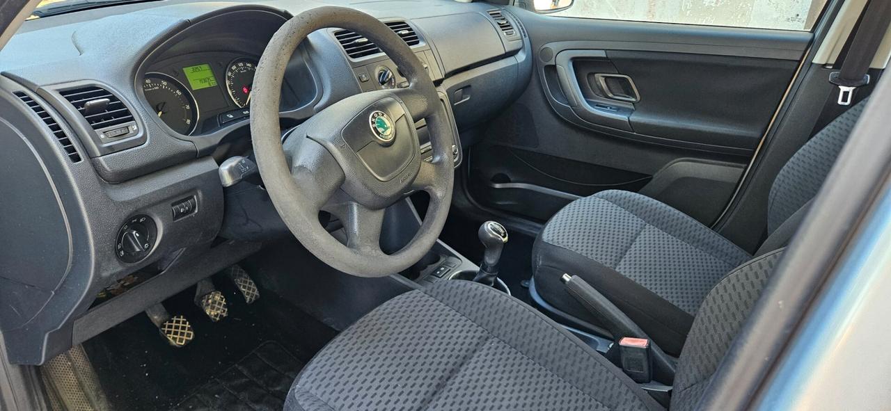 Skoda Fabia 1.2 6V 60CV 5p.