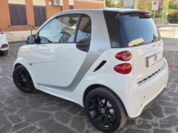 SMART ForTwo 800 40 kW cabrio passion cdi