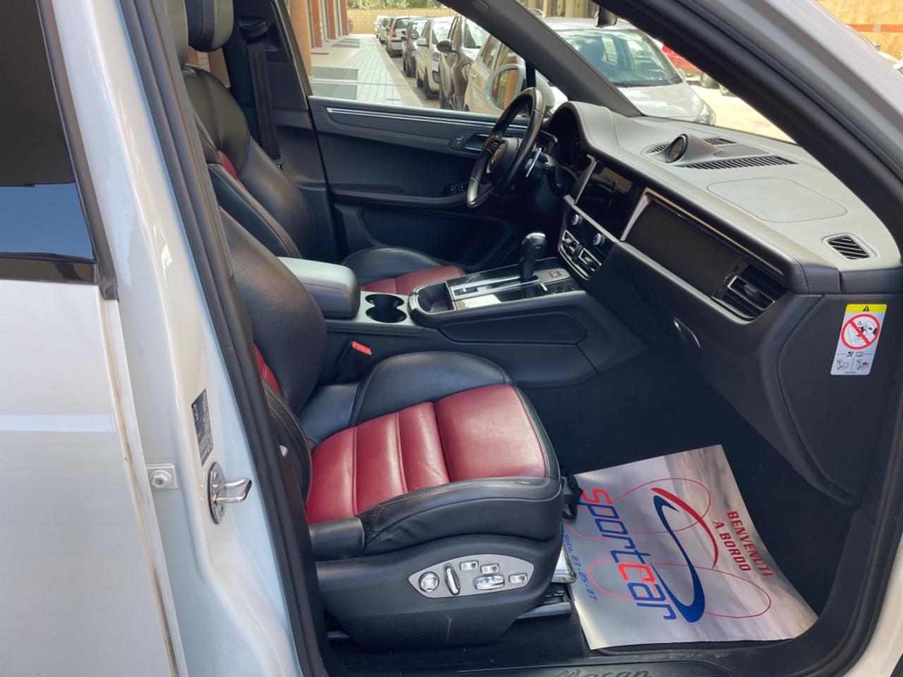 Porsche Macan 2.0 265cv PDK All. GTS "TETTO NAVY PELLE TEL.360 LED PASM BOSE 21"
