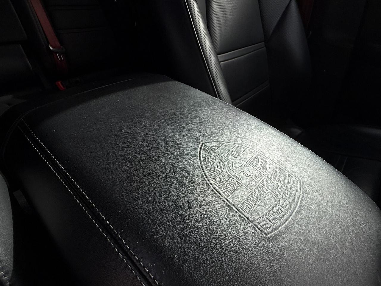 PORSCHE CAYENNE COUPE GTS SPORT CHRONO E-HYBRID