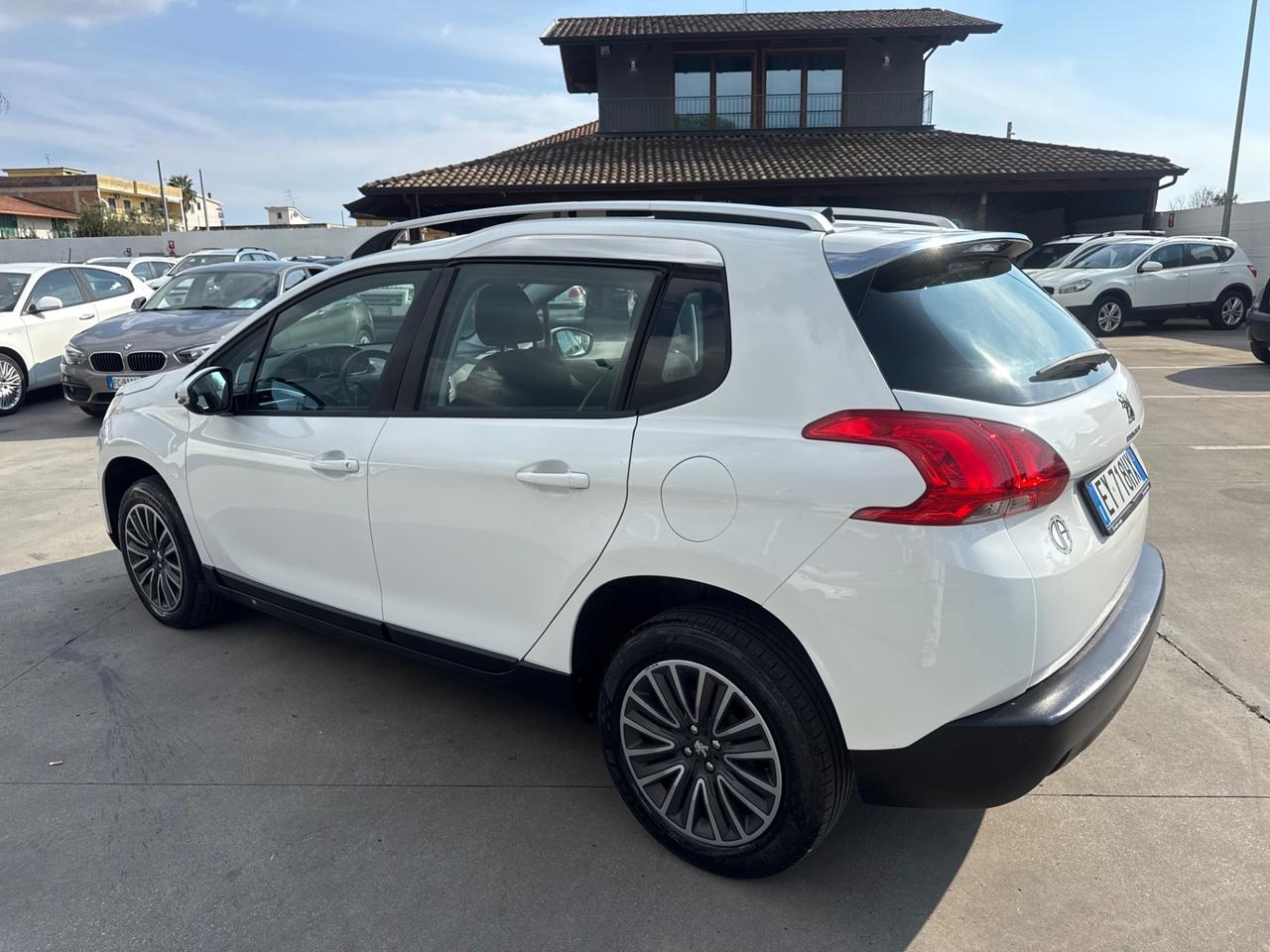 Peugeot 2008 2015 allure full optional