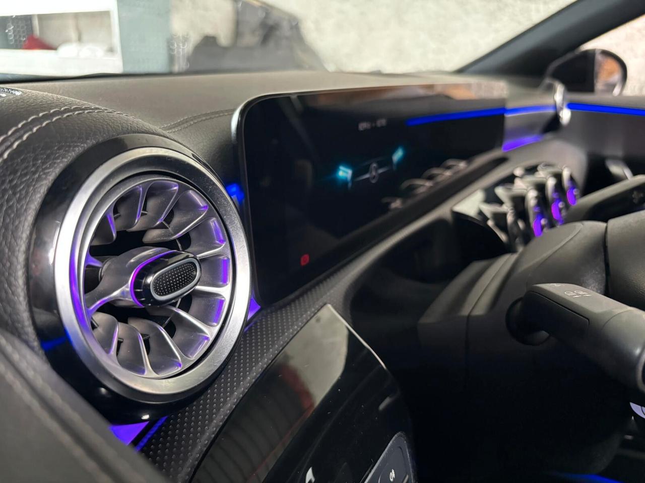 Mercedes-benz A 180 d Automatic Premium Night Edition