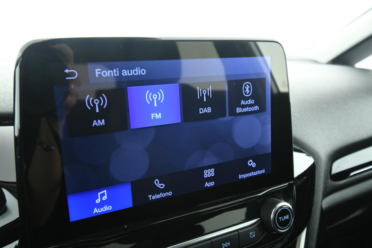 FORD Fiesta 5p 1.0 ecoboost hybrid Titanium s&s 125cv NEOPATENTATI+BLUETOOTH
